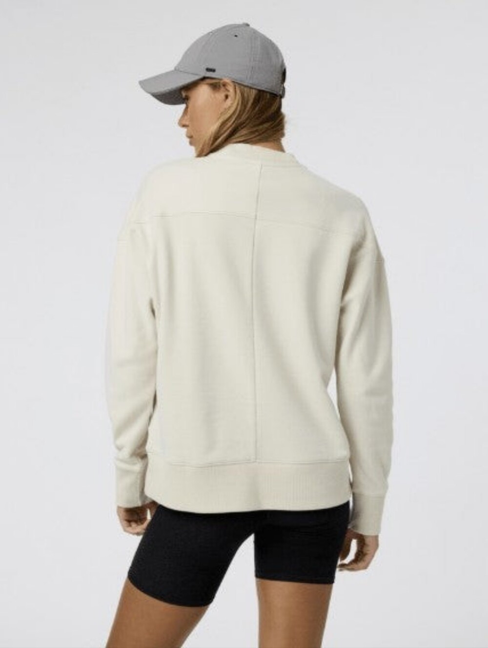 VUORI Sedona Weekender Crew Sweatshirt - Size XS - NWT - Picture 2 of 9